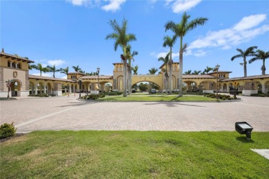 MOTIVATED SELLER and PRICE to SELL! Don't miss the opportunity on Plantation Golf and Country Club in Florida - for sale on GolfHomes.com, golf home, golf lot
