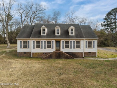 Located in a well-established neighborhood on the Northgreen on Benvenue Country Club in North Carolina - for sale on GolfHomes.com, golf home, golf lot