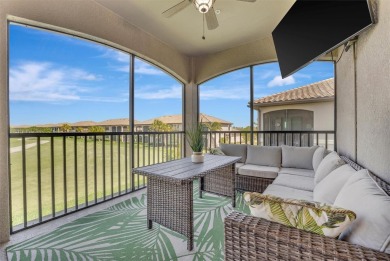 This stunning three-bedroom, two-bath second floor coach home on Lakewood National Golf Club in Florida - for sale on GolfHomes.com, golf home, golf lot