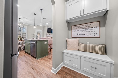 Welcome to this 3 bedroom, 2 bathroom home that is close to all on Isabella Golf Course  in Arkansas - for sale on GolfHomes.com, golf home, golf lot