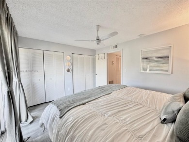 Clean and Bright! Updated One bedroom has enclosed balcony with on Sunrise Lakes Phase III in Florida - for sale on GolfHomes.com, golf home, golf lot