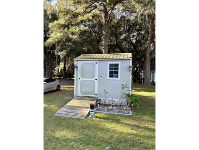 Welcome to single-level living at its finest. This home has 3 on Wedgefield Plantation Golf Club in South Carolina - for sale on GolfHomes.com, golf home, golf lot