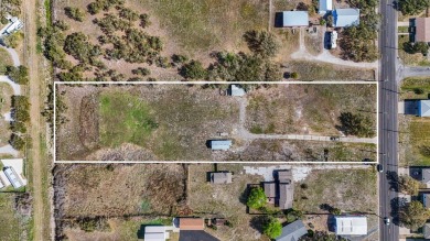 Discover an extraordinary investment opportunity in the vibrant on Rockport Country Club in Texas - for sale on GolfHomes.com, golf home, golf lot