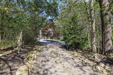 This very well maintained home is ready to be loved by its new on Pocono Farms Country Club in Pennsylvania - for sale on GolfHomes.com, golf home, golf lot