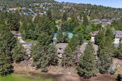 Discover your dream townhome at Rivers Edge Golf Course! This on Rivers Edge Golf Resort in Oregon - for sale on GolfHomes.com, golf home, golf lot