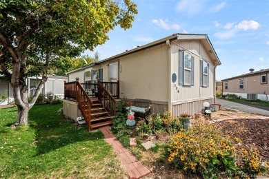 Welcome to this adorable 2 bedroom 2 bathroom home in Ridgeline on Broken Tee Golf Course in Colorado - for sale on GolfHomes.com, golf home, golf lot