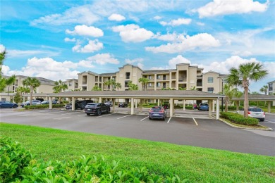 Under contract-accepting backup offers. Imagine your morning on Lakewood National Golf Club in Florida - for sale on GolfHomes.com, golf home, golf lot