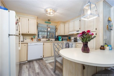 If you are looking for that fun, friendly and full of activities on Heritage Ridge Golf Club in Florida - for sale on GolfHomes.com, golf home, golf lot