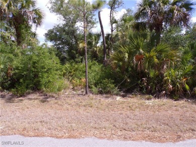 This lot is on a quiet street that would be a great place to on Sabal Trace Golf and Country Club in Florida - for sale on GolfHomes.com, golf home, golf lot