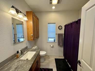 This is a three-bedroom, two-bathroom frame home built in 2020 on  in Oregon - for sale on GolfHomes.com, golf home, golf lot