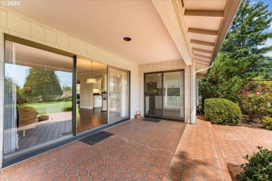 Located on the 8th fairway of the Summerfield Golf Course, this on Summerfield Golf and Country Club in Oregon - for sale on GolfHomes.com, golf home, golf lot