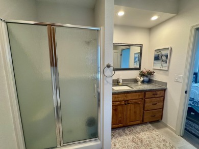 This is a three-bedroom, two-bathroom frame home built in 2020 on  in Oregon - for sale on GolfHomes.com, golf home, golf lot