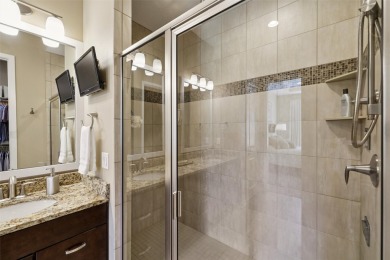 Welcome to this move-in ready twin home on Wakanda Golf Club! on Wakonda Club in Iowa - for sale on GolfHomes.com, golf home, golf lot