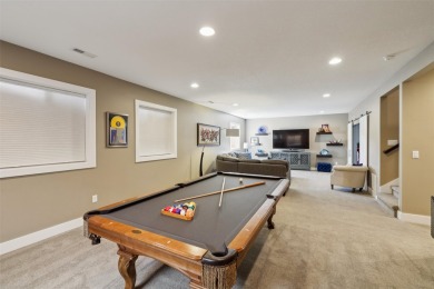 Welcome to this move-in ready twin home on Wakanda Golf Club! on Wakonda Club in Iowa - for sale on GolfHomes.com, golf home, golf lot