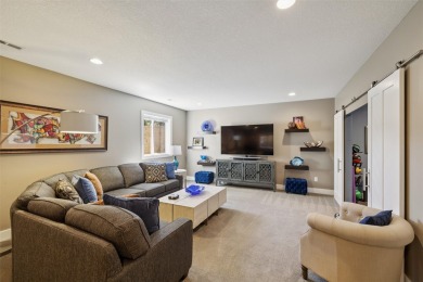 Welcome to this move-in ready twin home on Wakanda Golf Club! on Wakonda Club in Iowa - for sale on GolfHomes.com, golf home, golf lot