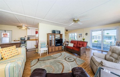 Located in the highly desirable STONEHEDGE ON THE HILL 55+ on Tarpon Springs Golf Course in Florida - for sale on GolfHomes.com, golf home, golf lot