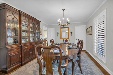 Elegant Southern Living in Gatewood - 106 Ashford Place. Inside on Par 3 West in South Carolina - for sale on GolfHomes.com, golf home, golf lot