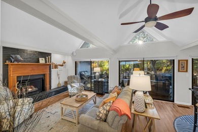 Elegant Southern Living in Gatewood - 106 Ashford Place. Inside on Par 3 West in South Carolina - for sale on GolfHomes.com, golf home, golf lot