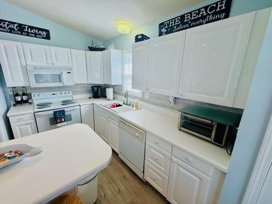 NEW LISTING IN OCEAN LAKES! STICKBUILT BEACH HOUSE WITH OPEN on Prestwick Country Club in South Carolina - for sale on GolfHomes.com, golf home, golf lot