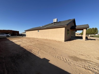 New Construction spec home - 1372 Sq Ft 3 Bedroom 2 Bath on a on The Links At Coyote Wash in Arizona - for sale on GolfHomes.com, golf home, golf lot