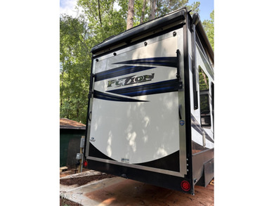 Beautiful cleared multi-use lot on the south side of Lake Royale on River Golf and Country Club at Lake Royale in North Carolina - for sale on GolfHomes.com, golf home, golf lot