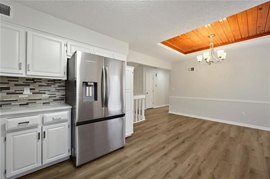 Stunning Move-In Ready 3 Bed / 2 Bath Home in Golf Course on River Oaks Golf Course in Missouri - for sale on GolfHomes.com, golf home, golf lot