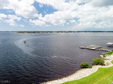 Light and Bright 7th floor End Unit with 2,870 s.f. Under Air, 3 on Gulf Harbour Yacht and Country Club in Florida - for sale on GolfHomes.com, golf home, golf lot