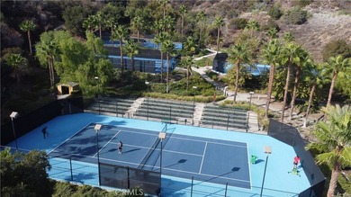 Tranquil Living in this single-story 2-bedroom 2 bath home with on Glen Ivy Golf Club in California - for sale on GolfHomes.com, golf home, golf lot