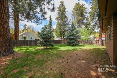 Charming In-Town McCall Retreat with Rustic Flair! Step into the on McCall Municipal Golf Course in Idaho - for sale on GolfHomes.com, golf home, golf lot