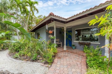 WONDERFUL FLORIDA STYLE COUNTRY CLUB SHORES canal FRONT home and on Links on Longboat Golf Club in Florida - for sale on GolfHomes.com, golf home, golf lot