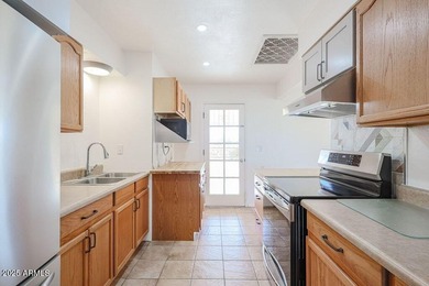 Great opportunity to own this 2 bedroom, 2 bath home with an on Sun City South Golf Course in Arizona - for sale on GolfHomes.com, golf home, golf lot