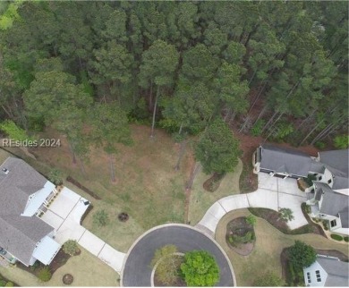 Build your dream house on this spacious lot in one of the most on Hampton Hall Club in South Carolina - for sale on GolfHomes.com, golf home, golf lot