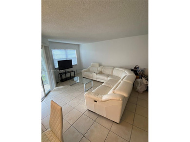 WELCOME HOME!! THIS IMMACULATE HIBISCUS MODEL OFFERS ONE OF THE on Flamingo Lakes Country Club in Florida - for sale on GolfHomes.com, golf home, golf lot