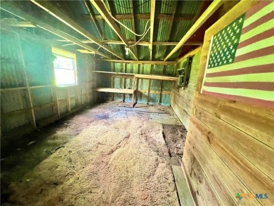 Opportunity Awaits! Character Home with an extra large workshop on Gatesville Country Club in Texas - for sale on GolfHomes.com, golf home, golf lot