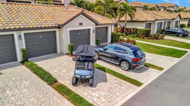 Welcome to your dream home! This beautifully appointed 2-bedroom on Lakewood National Golf Club in Florida - for sale on GolfHomes.com, golf home, golf lot