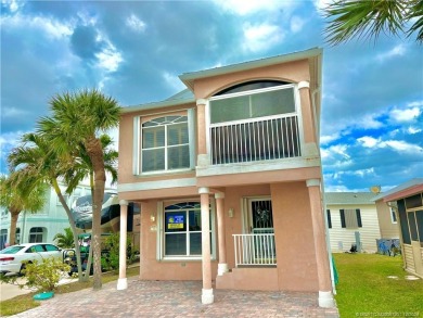 WELCOME TO PARADISE~~BEAUTIFUL CUSTOM HOME IN LIKE-NEW CONDITION on Island Dunes Country Club in Florida - for sale on GolfHomes.com, golf home, golf lot