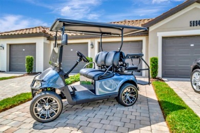 Welcome to your dream home! This beautifully appointed 2-bedroom on Lakewood National Golf Club in Florida - for sale on GolfHomes.com, golf home, golf lot