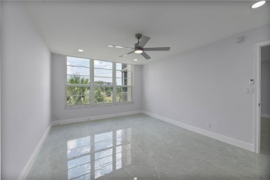 Beautifully updated 1 bedroom, 1 and a 1/2 bath condo located in on Palm-Aire Country Club and Resort - Palms in Florida - for sale on GolfHomes.com, golf home, golf lot