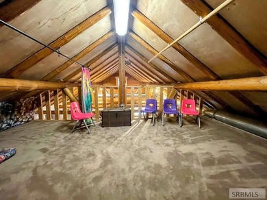 Turn-key and fully furnished, this exceptional cabin in Island on  in Idaho - for sale on GolfHomes.com, golf home, golf lot