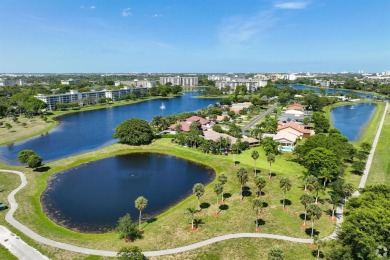 Beautifully updated 1 bedroom, 1 and a 1/2 bath condo located in on Palm-Aire Country Club and Resort - Palms in Florida - for sale on GolfHomes.com, golf home, golf lot
