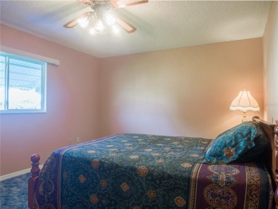WOW!..MOTIVATED SELLER offering unbelievable incentives! $5,000 on The Links of Spruce Creek in Florida - for sale on GolfHomes.com, golf home, golf lot