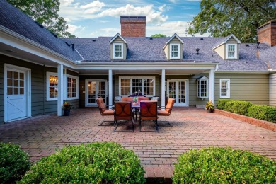 Beautiful colonial Williamsburg home sits on estate size lot on on Pleasant Valley Country Club in Arkansas - for sale on GolfHomes.com, golf home, golf lot