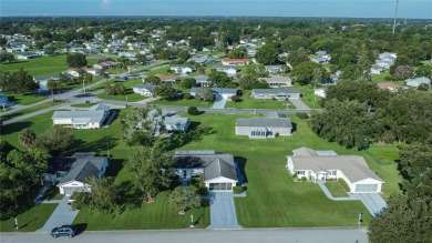 WOW!..MOTIVATED SELLER offering unbelievable incentives! $5,000 on The Links of Spruce Creek in Florida - for sale on GolfHomes.com, golf home, golf lot