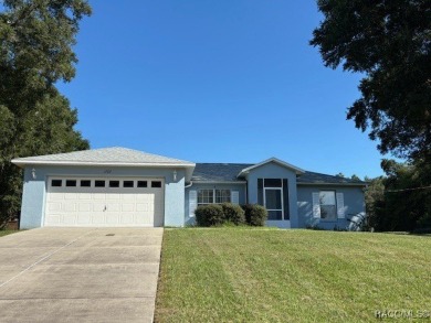 Citrus Springs! Welcome to this 3-bedroom, 2-bathroom home on Citrus Springs Country Club in Florida - for sale on GolfHomes.com, golf home, golf lot