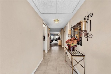 Turnkey Palm Aire condo w/ beautiful golf course views on Palm-Aire Country Club and Resort - Palms in Florida - for sale on GolfHomes.com, golf home, golf lot