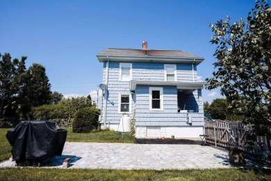 Great character in this spacious, sunlit, 3-4bdrm, 1 bath home on Bangor Municipal Golf Course in Maine - for sale on GolfHomes.com, golf home, golf lot