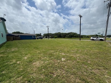 Discover the perfect spot to build your dream coastal home just on Rockport Country Club in Texas - for sale on GolfHomes.com, golf home, golf lot