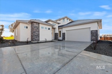 Tresidio presents the gorgeous Maple floorplan!  This highly on Falcon Crest Golf Club in Idaho - for sale on GolfHomes.com, golf home, golf lot