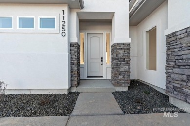 Tresidio presents the gorgeous Maple floorplan!  This highly on Falcon Crest Golf Club in Idaho - for sale on GolfHomes.com, golf home, golf lot