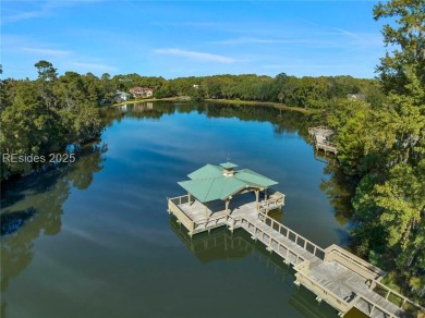 Light-filled 3BR flat offering peaceful angled views of the on Country Club of Hilton Head in South Carolina - for sale on GolfHomes.com, golf home, golf lot